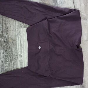 ⭐💜LULULEMON 💜⭐ PURPLE LEGGINGS
